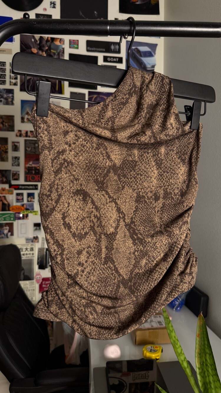 Abercrombie & Fitch One Shoulder Top XS Brown Snake Print